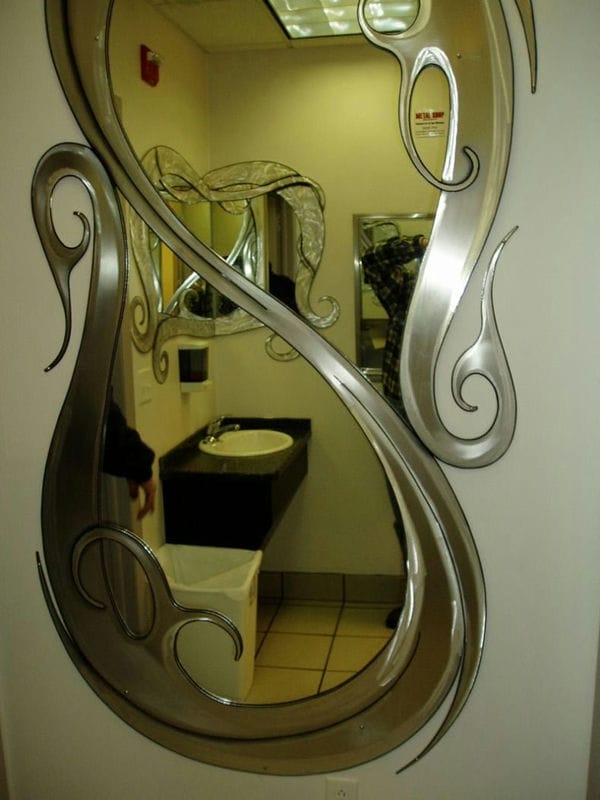 Зеркало в интерьере — фото красиво оформленного дизайна с зеркалом #53