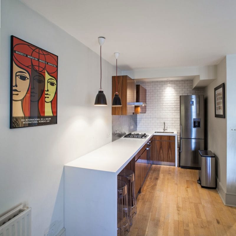 Дизайн узкой кухни — обзор лучших дизайнерских решений для узкой кухни (88 фото) #45