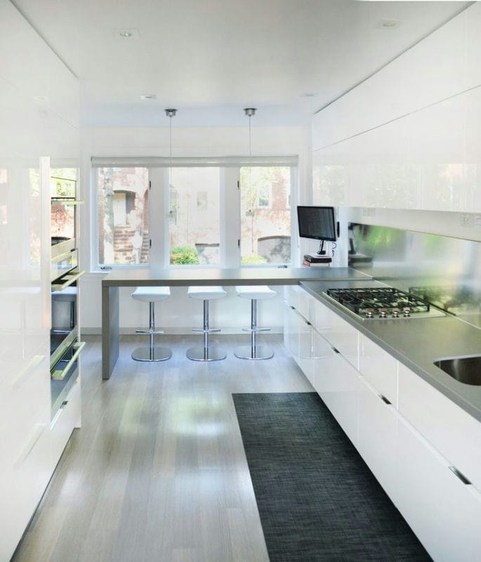 Дизайн узкой кухни — обзор лучших дизайнерских решений для узкой кухни (88 фото) #46
