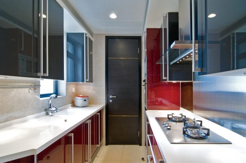 Дизайн узкой кухни — обзор лучших дизайнерских решений для узкой кухни (88 фото) #24