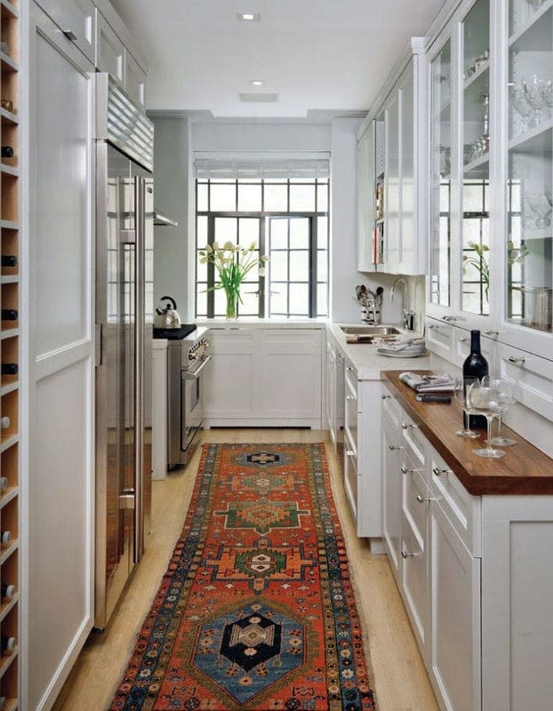 Дизайн узкой кухни — обзор лучших дизайнерских решений для узкой кухни (88 фото) #64