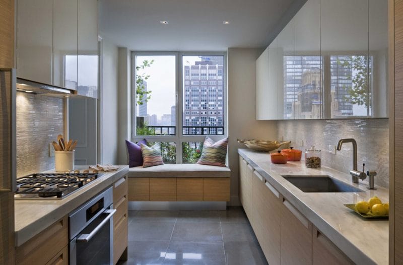 Дизайн узкой кухни — обзор лучших дизайнерских решений для узкой кухни (88 фото) #35