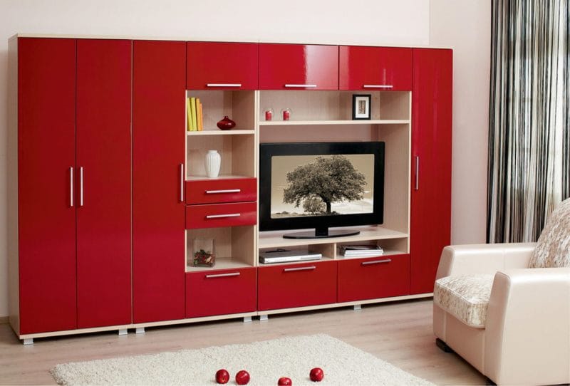 Красная гостиная — обзор вариантов шикарного дизайна гостиной в красных тонах (70 фото) #47
