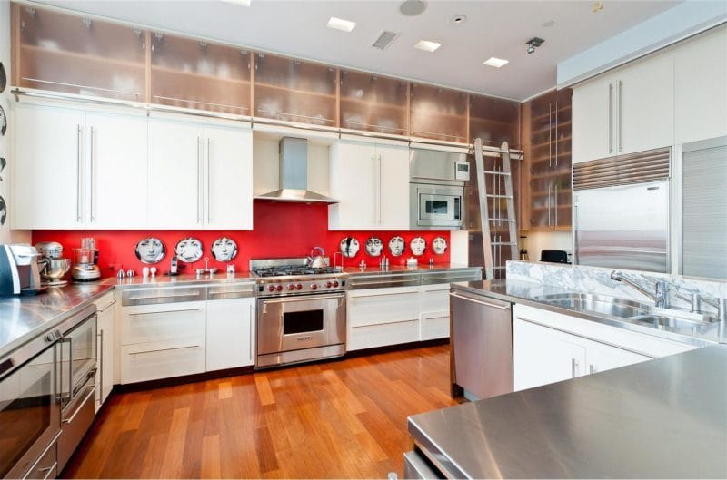 Красная кухня — как оформить яркий дизайн на кухне? 80 фото-идей! #27
