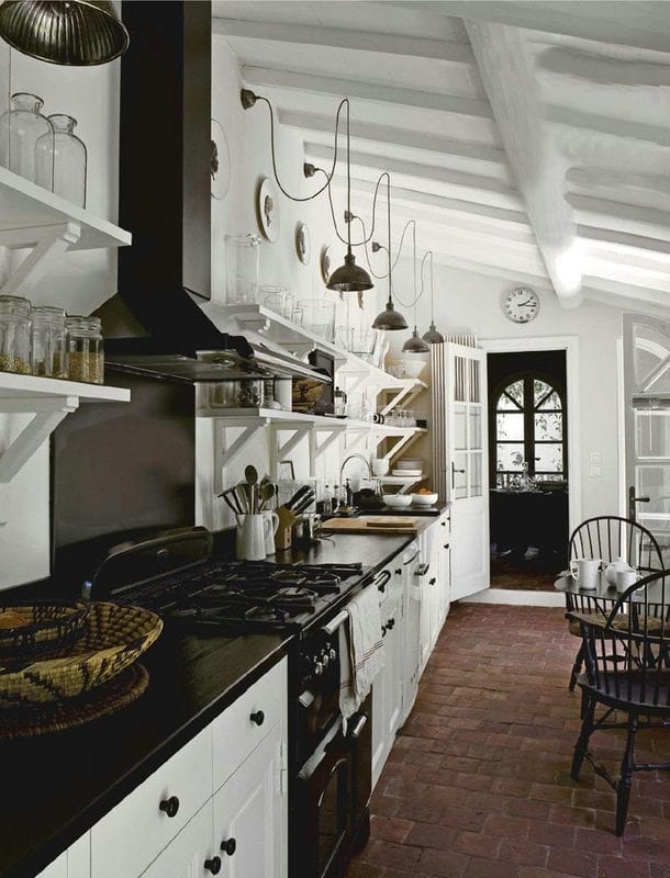 Кухня в готическом стиле: ТОП-100 фото вариантов дизайна #25