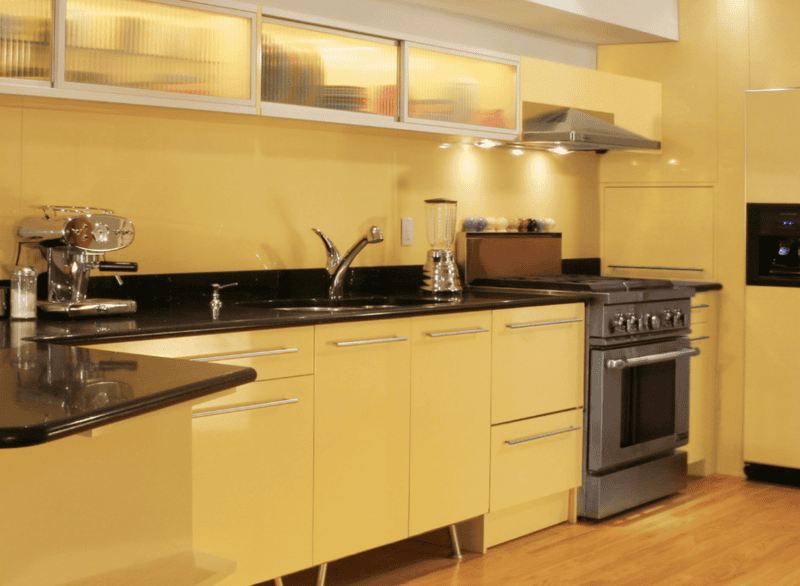 Желтая кухня — 75 фото идеального сочетания желтого цвета в интерьере кухни #6