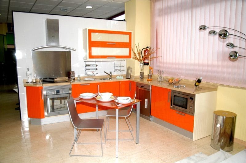 Кухня персикового цвета — идеальные варианты сочетания на 80 фото #42
