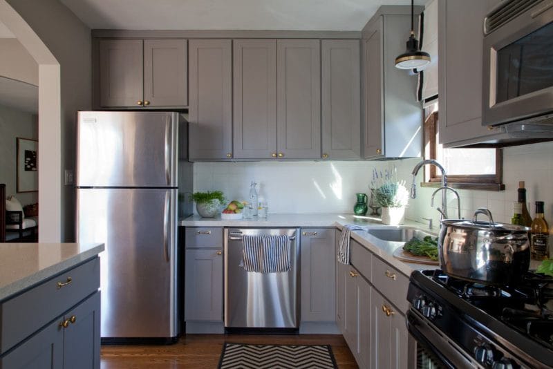 Кухня серого цвета — 65 фото монохромного дизайна в кухне #50