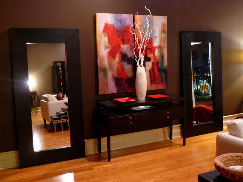 Зеркала в гостиной — особенности стильного оформления на 80 фото #58