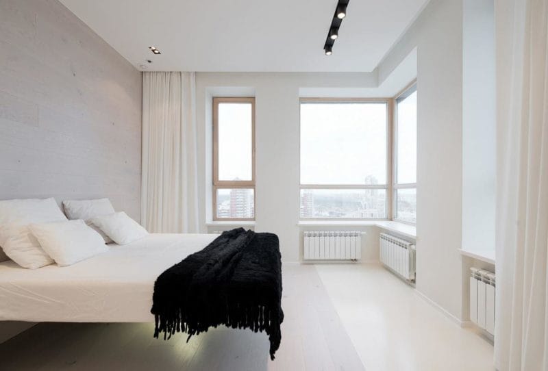 Спальня с двумя окнами: обзор достоинств такой планировки (60 фото) #35