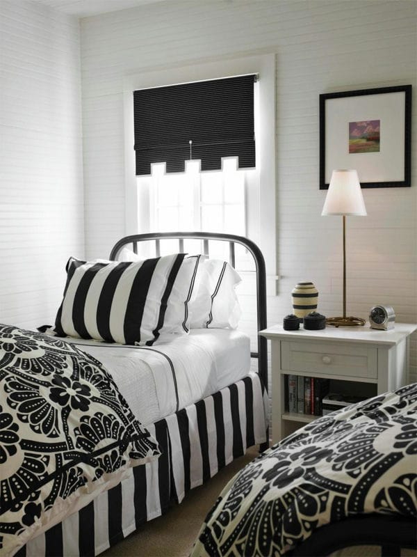 Черно-белая спальня — способы оформления гармоничного дизайна на 65 фото #14