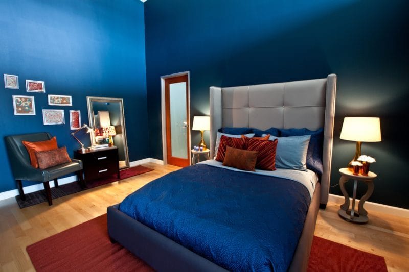 Синяя спальня — особенности оформления спальни в синих тонах на 70 фото #2