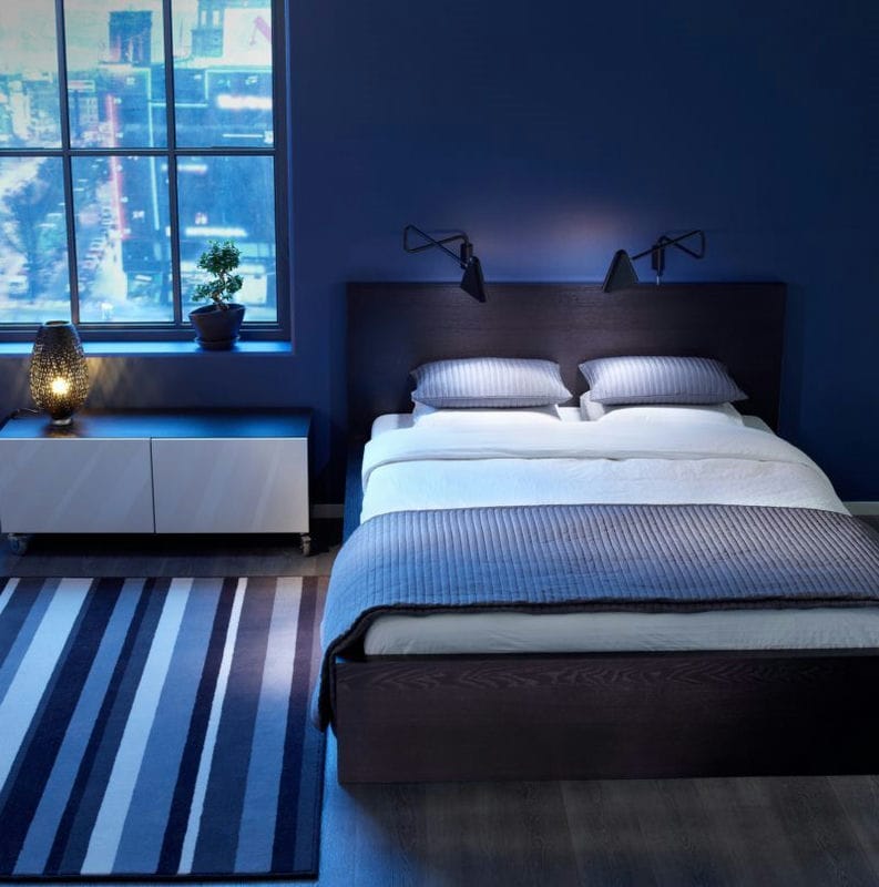Синяя спальня — особенности оформления спальни в синих тонах на 70 фото #16