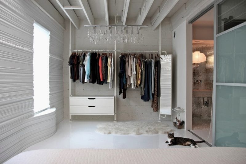 Гардеробная в спальне — советы какой она должна быть! 77 фото готового дизайна гардеробной. #15