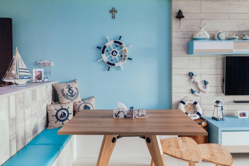 Голубая гостиная — 45 фото идей уютного дизайна с голубыми оттенками #26