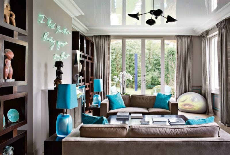 Гостиная бирюзового цвета — фото идей дизайна гостиной в монотонных цветах. #35