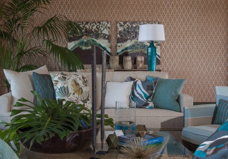 Гостиная бирюзового цвета — фото идей дизайна гостиной в монотонных цветах. #37
