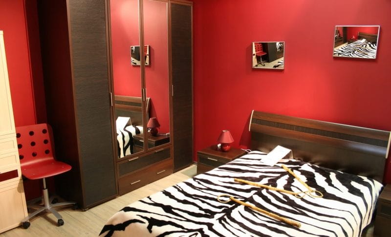 Красная спальня — какой она должна быть? 77 фото вариантов дизайна! #42