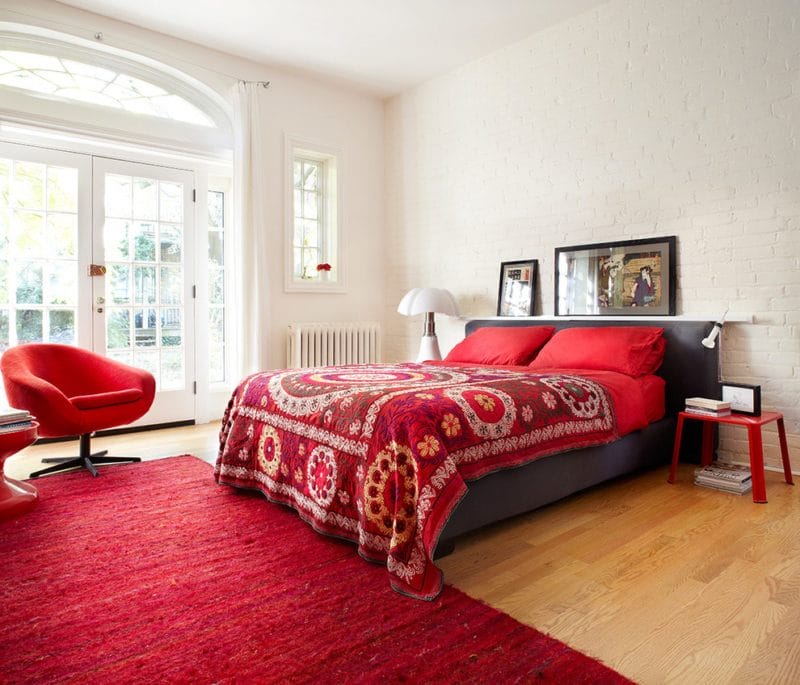 Красная спальня — какой она должна быть? 77 фото вариантов дизайна! #33