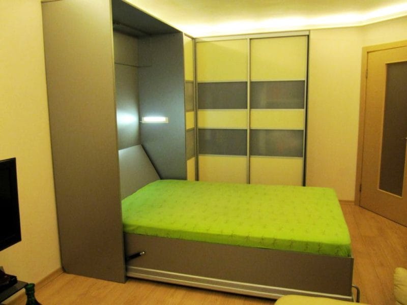 Кровать встроенная в шкаф: эффективная экономия пространства (70 фото дизайна) #33