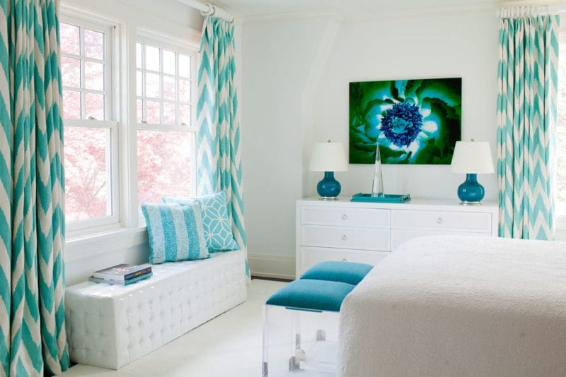 Гостиная бирюзового цвета — фото идей дизайна гостиной в монотонных цветах. #21