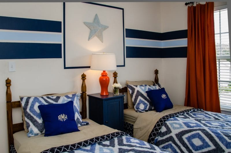 Синяя спальня — особенности оформления спальни в синих тонах на 70 фото #43