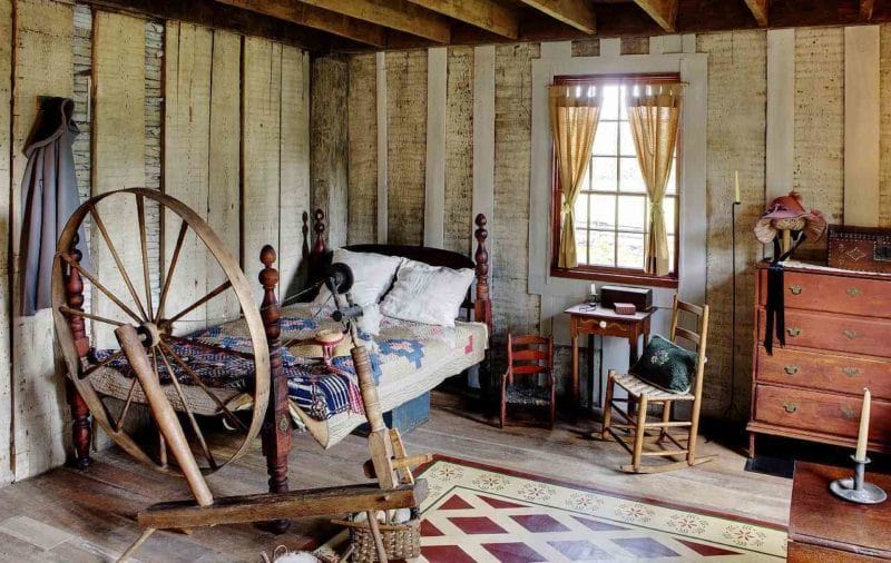 Спальня в стиле кантри — 110 фото необычных примеров дизайна #30