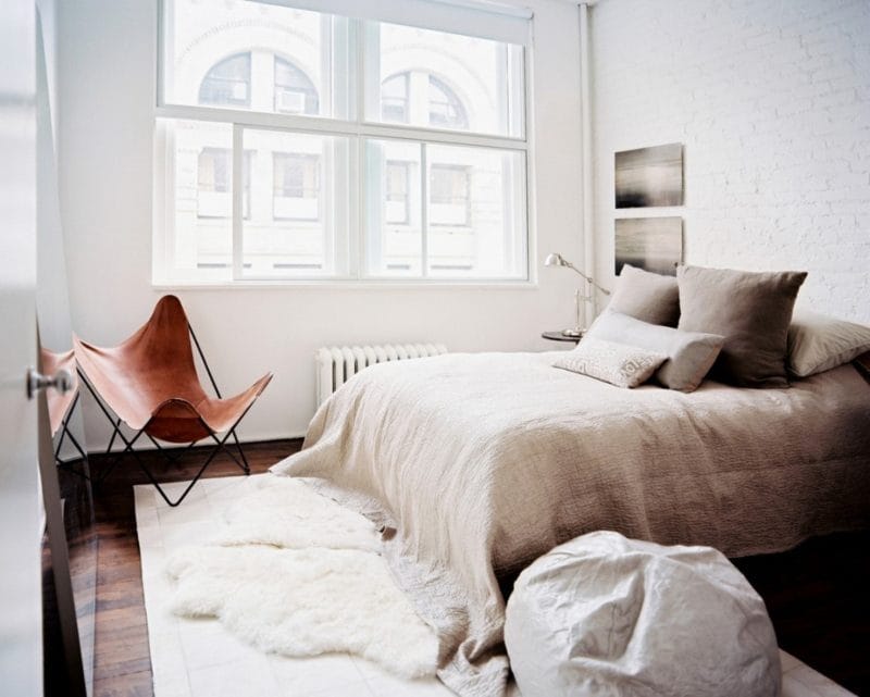 Спальня в стиле минимализм: особенности стильного и лаконичного дизайна (60 фото) #27
