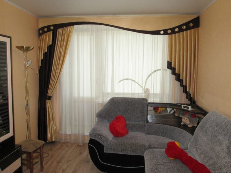 Как подобрать тюль для гостиной? 100 фото новинок стильного дизайна тюлей в гостиной! #52