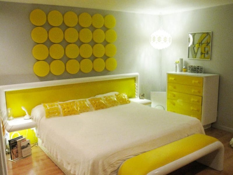 Желтая спальня — фото идеального сочетания желтого цвета в интерьере #6