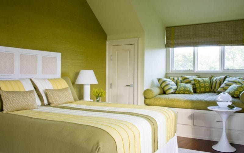 Зеленая спальня: атмосфера уюта и спокойствия. 80 фото вариантов дизайна. #18