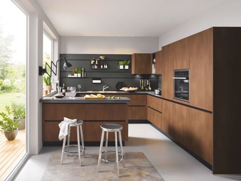 Дизайн кухни 2022 года — 130 фото лучших новинок и современного оформления интерьера #45