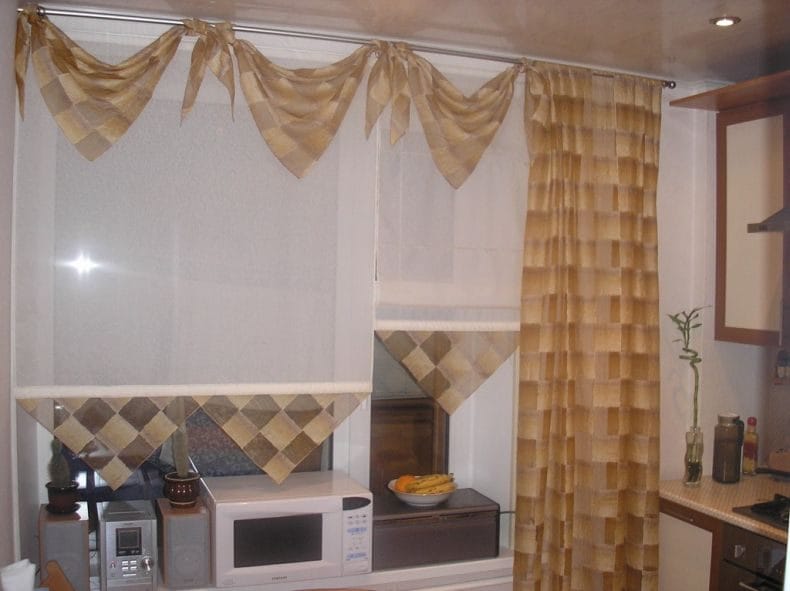 Оригинальные кухонные шторы своими руками (100+ фото) #25