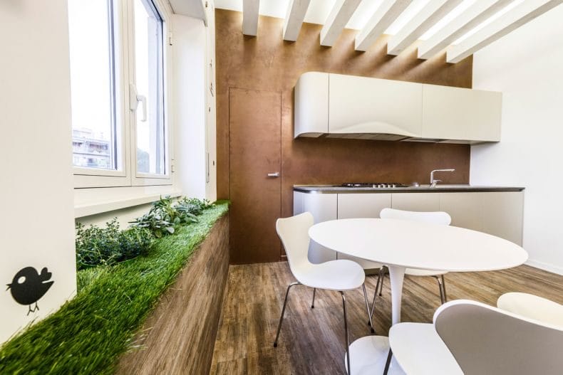 Идеи дизайна кухонь в современных стилях 2022 года (100+ фото) #26