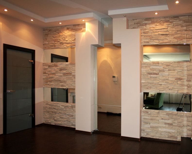 Оформление стен декоративным камнем в интерьере квартиры (100+ фото) #3