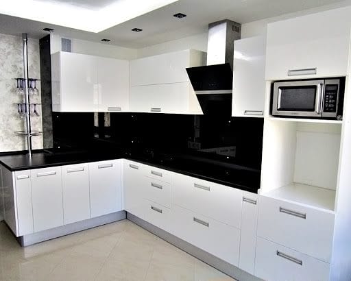 Идеи дизайна кухонь в современных стилях 2022 года (100+ фото) #126