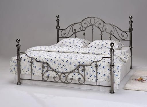 Виды кроватей по типу конструкций и материалов #1