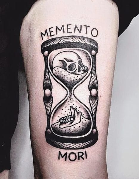 120 тату Memento Mori на руке и не только #72