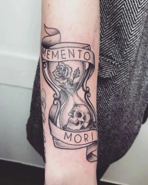120 тату Memento Mori на руке и не только #105