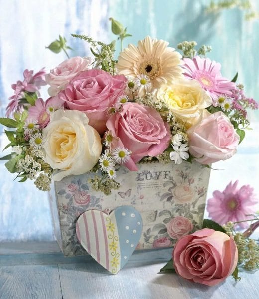 С днем рождения! 245 открыток с красивыми букетами цветов #208