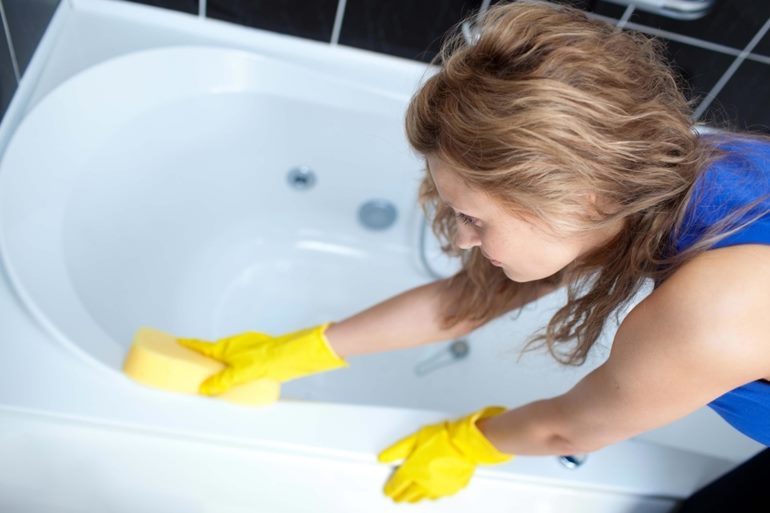 Жёлтый налёт на ванне: как очистить её в домашних условиях #12
