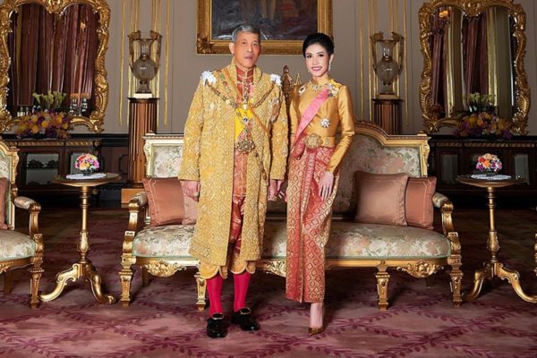6 странностей короля Таиланда #5