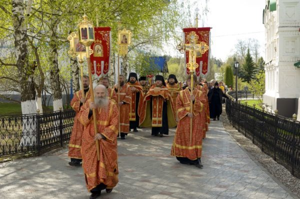Как называется у православных неделя после Пасхи #9