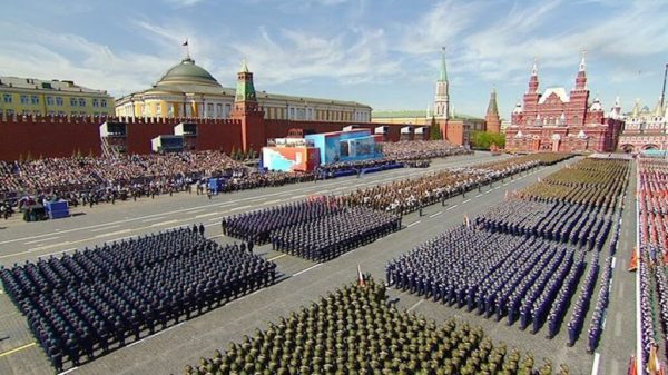 Будет ли парад 9 мая 2020 в Москве из-за коронавируса #14