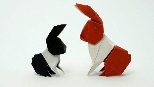 Бумажный пасхальный кролик