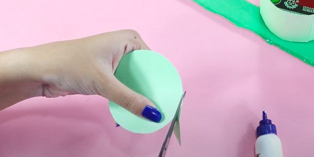 Как сделать копилку своими руками: вырезаем круг