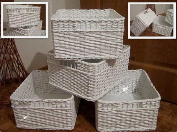 Серия одинаковых корзин из бумажных трубочек - функционально и красиво