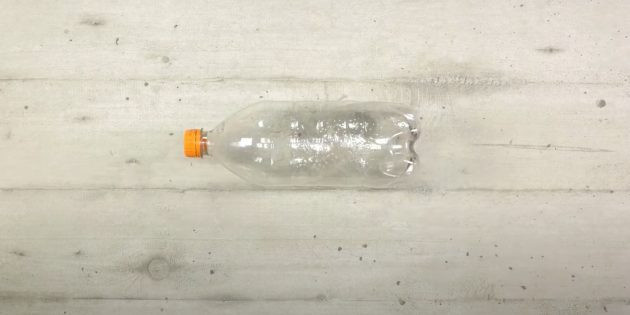 Как сделать копилку своими руками: соединяем части бутылки