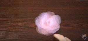 Как сделать шикарный цветок из фатина