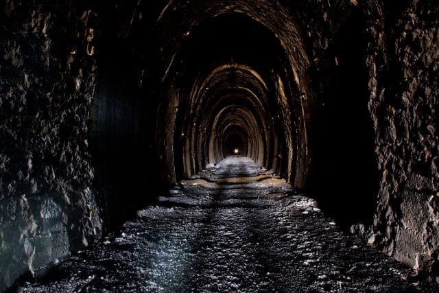 Невероятно красивые картинки - тоннели (25 фото) #7